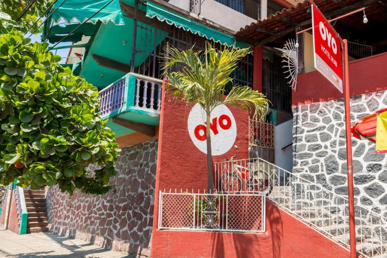 Oyo Hotel Rubi Ζιουατανέχο Εξωτερικό φωτογραφία